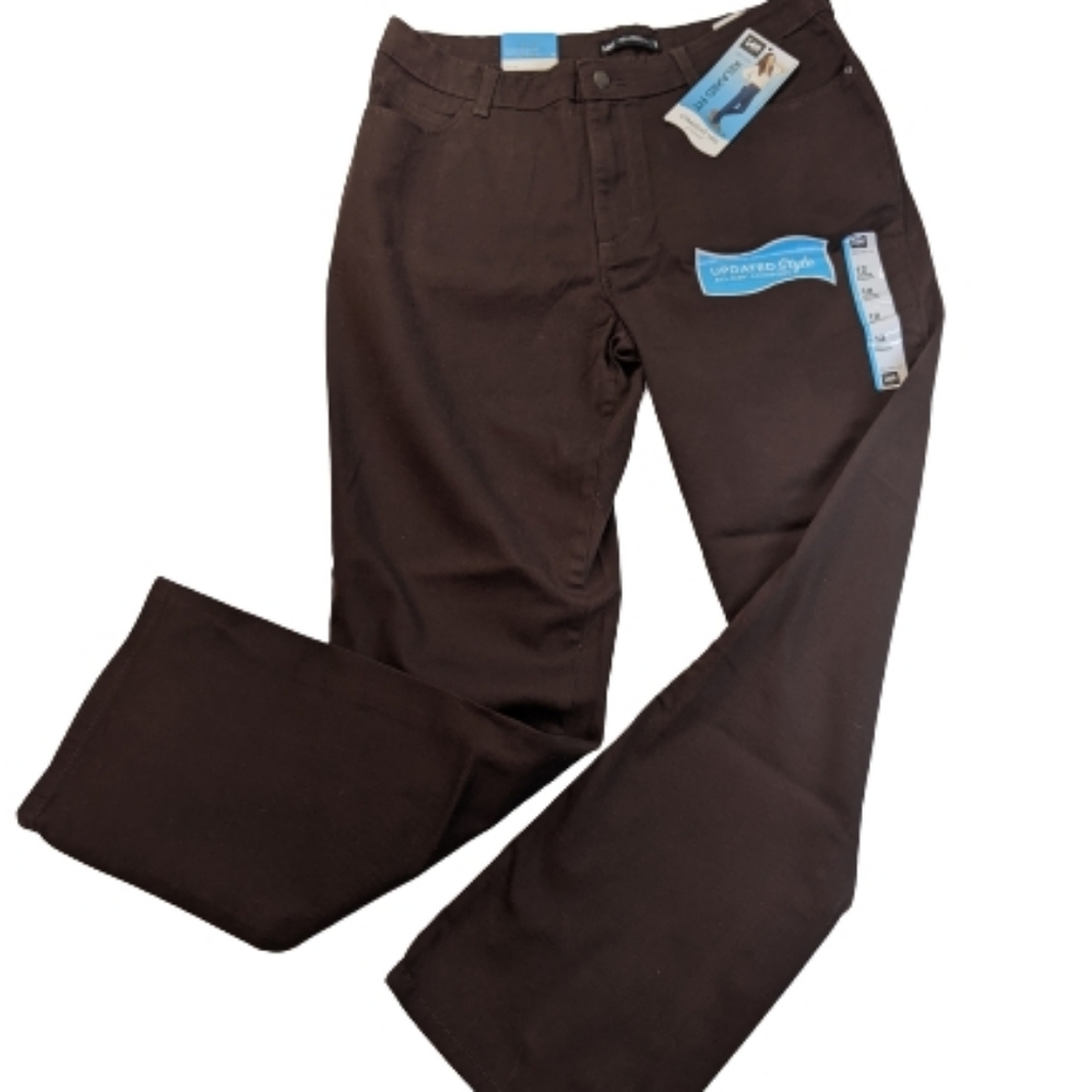 NWT Lee relaxed fit straight leg jeans